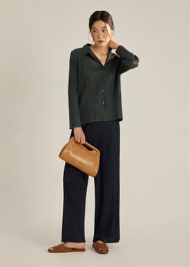 Yerin Plissé Relaxed Shirt