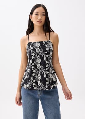Broderie Straight Neck Trapeze Camisole Top