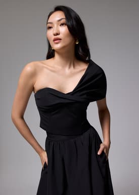 BraFree by LB Asymmetric Front Twist Top
