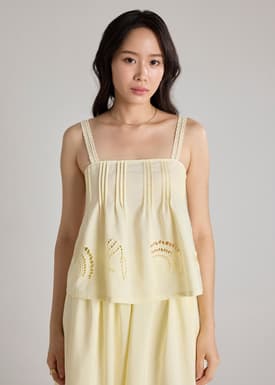Relaxed Shell Top in Tidal Escape Broderie