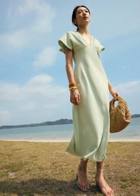 BraFree by LB Crepe Flutter Sleeves Dress