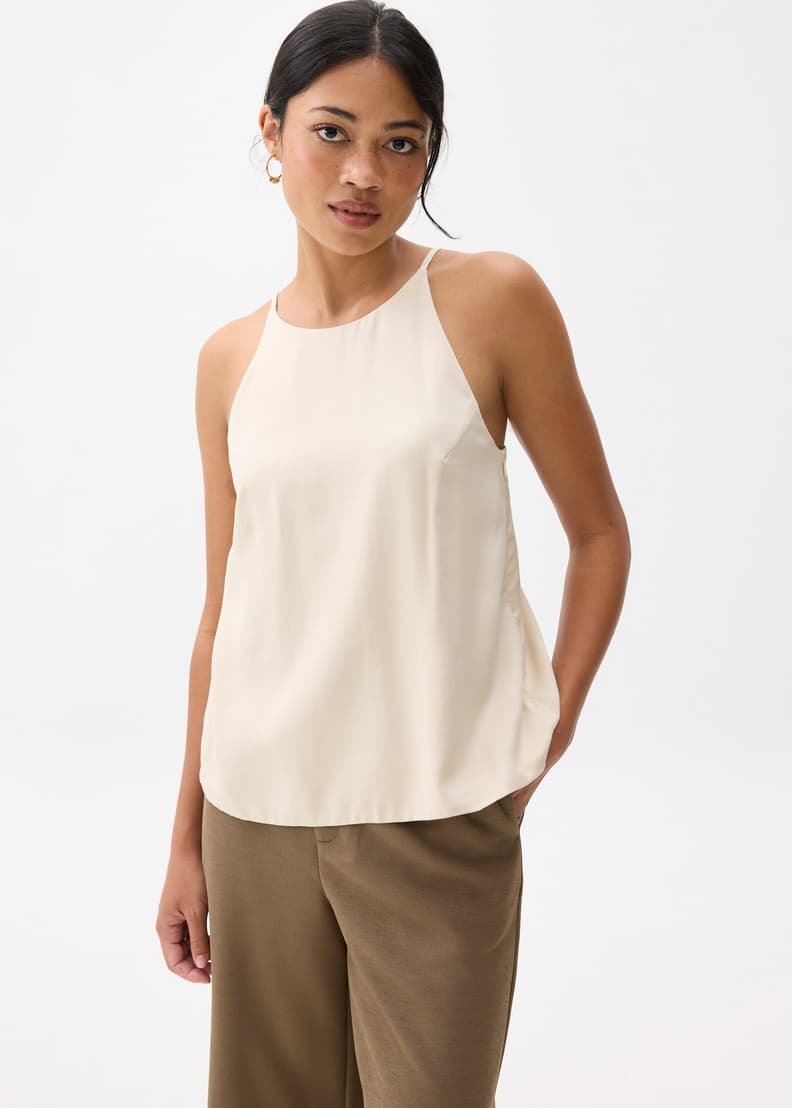 31b4070340-035_pfmqfw85ah9cedae